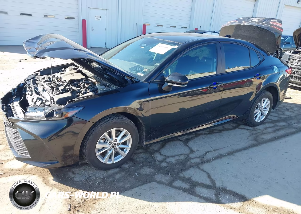 2025 Toyota Camry Le VIN:4T1DBADK3SU508628 - 2
