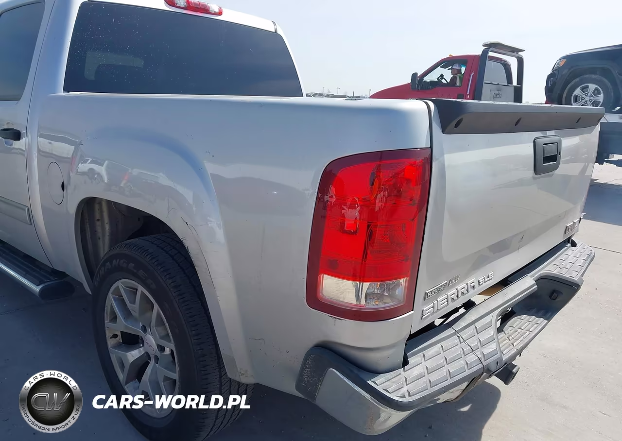 2010 GMC Sierra 1500 Xtra Fuel Economy VIN:3GTRCVE32AG104193 - 6