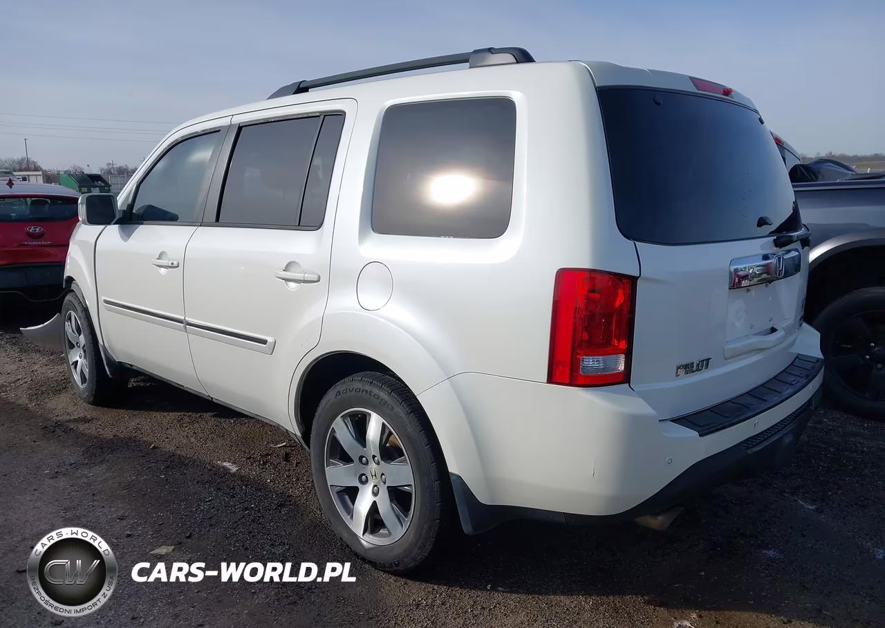 2012 Honda Pilot Touring VIN:5FNYF4H99CB019373 - 3