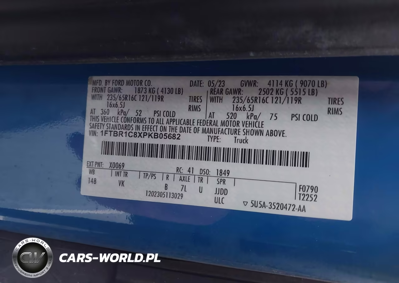 2023 Ford Transit-250 VIN:1FTBR1C8XPKB05682 - 9