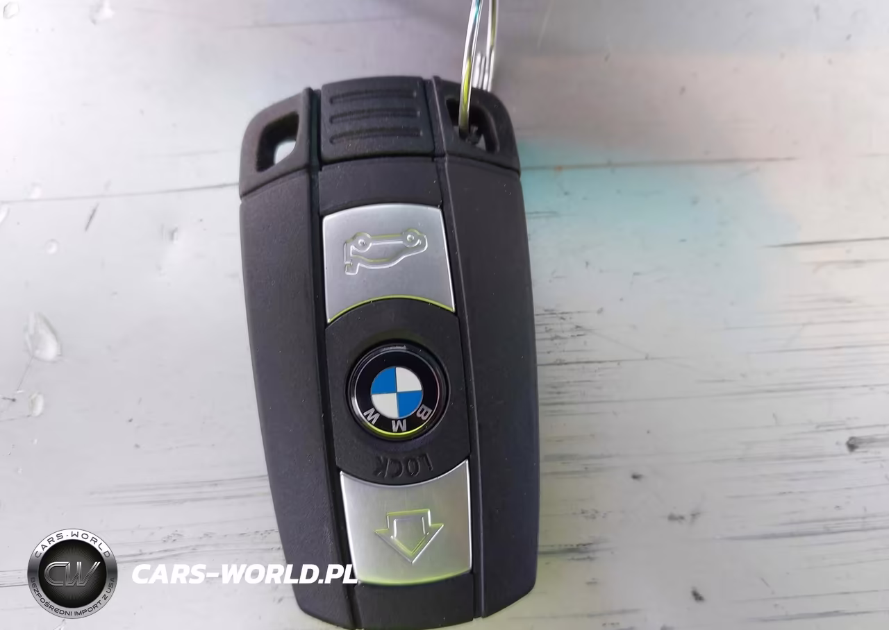 2007 BMW 525I VIN:WBANE53597CW68493 - 11
