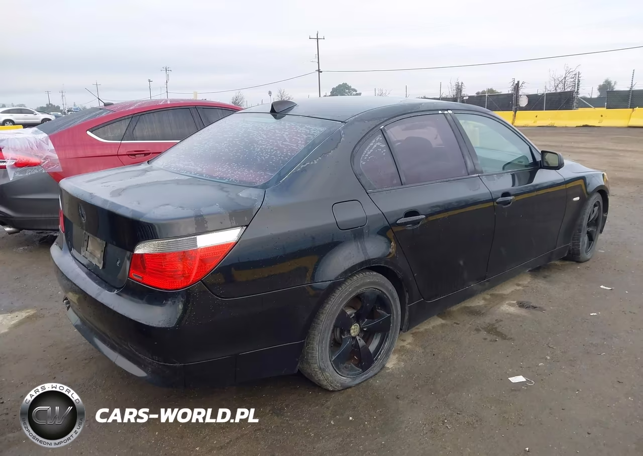 2007 BMW 525I VIN:WBANE53597CW68493 - 4