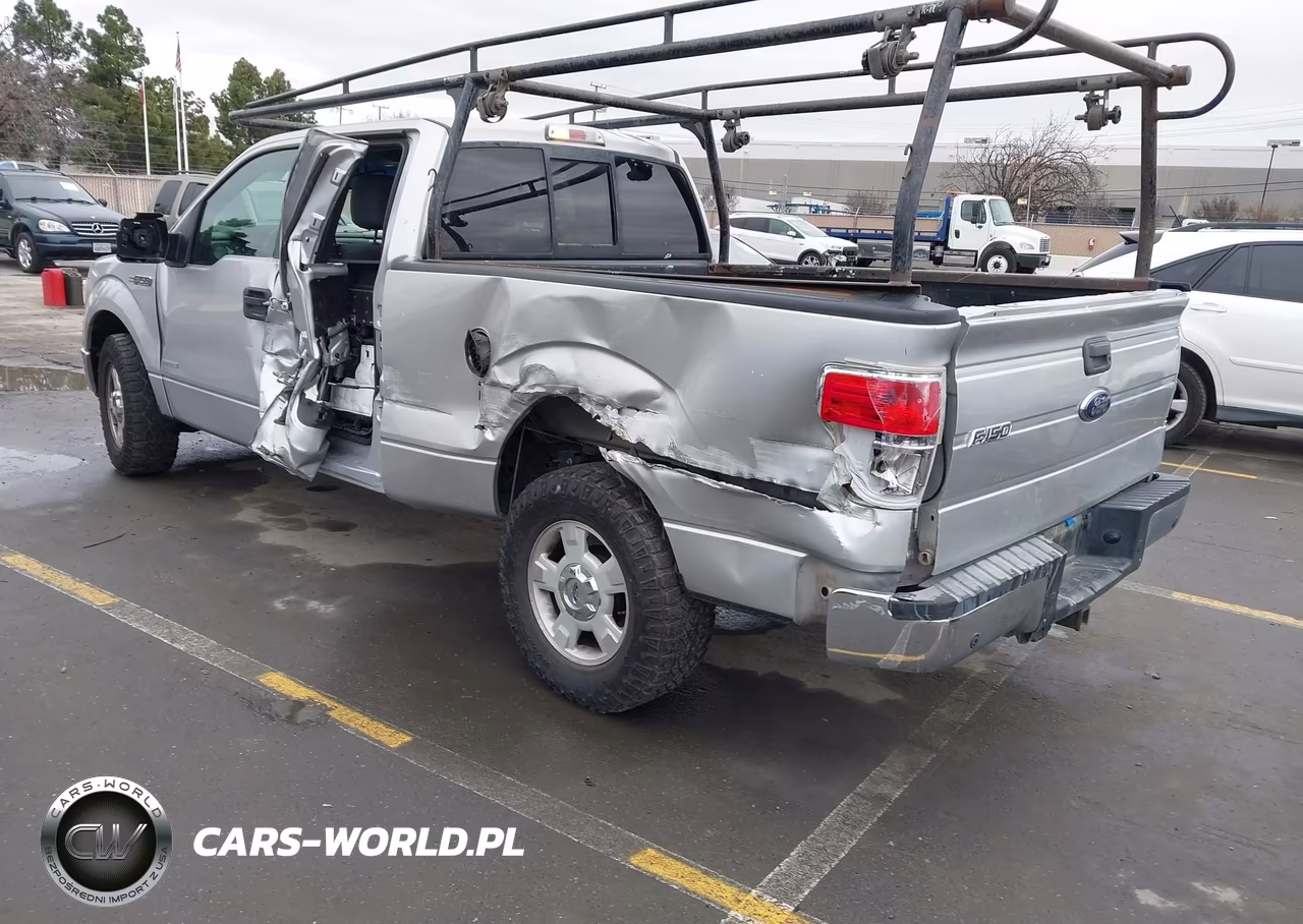 2013 Ford F150 Super Cab VIN:1FTFX1CT1DFB23715 - 3