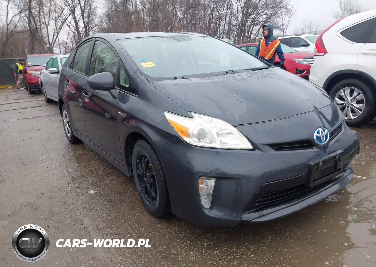 2013 Toyota Prius Four