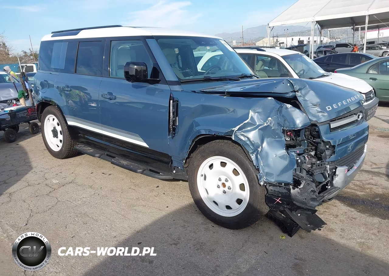 2025 Land Rover Defender 110 P400 S