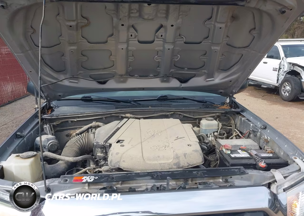 2014 Toyota Tacoma Base V6 VIN:3TMLU4EN7EM148292 - 10