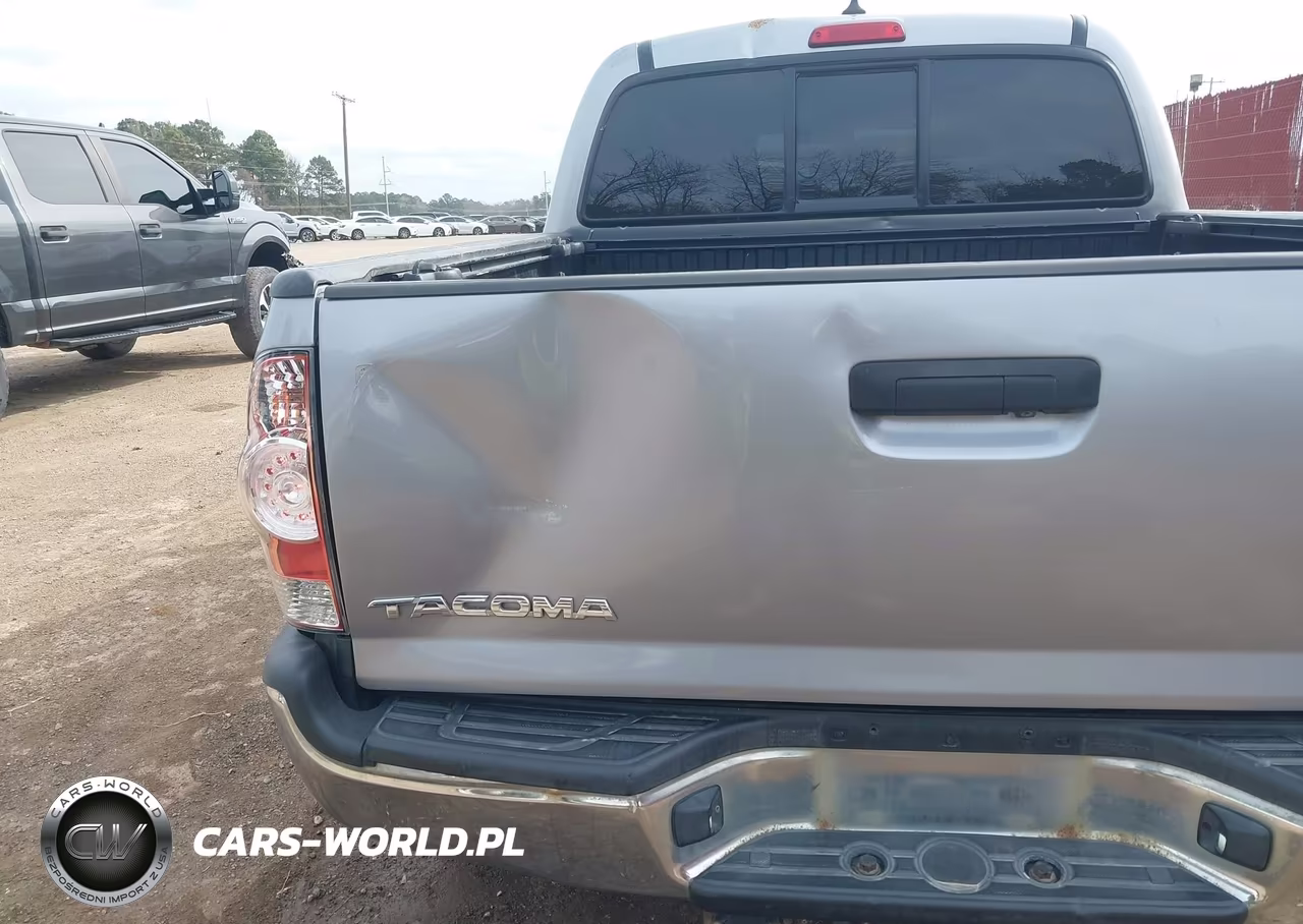 2014 Toyota Tacoma Base V6 VIN:3TMLU4EN7EM148292 - 6