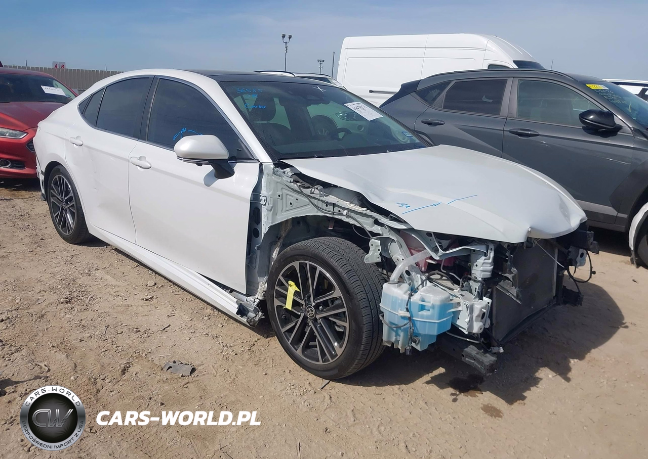 2025 Toyota Camry Xle