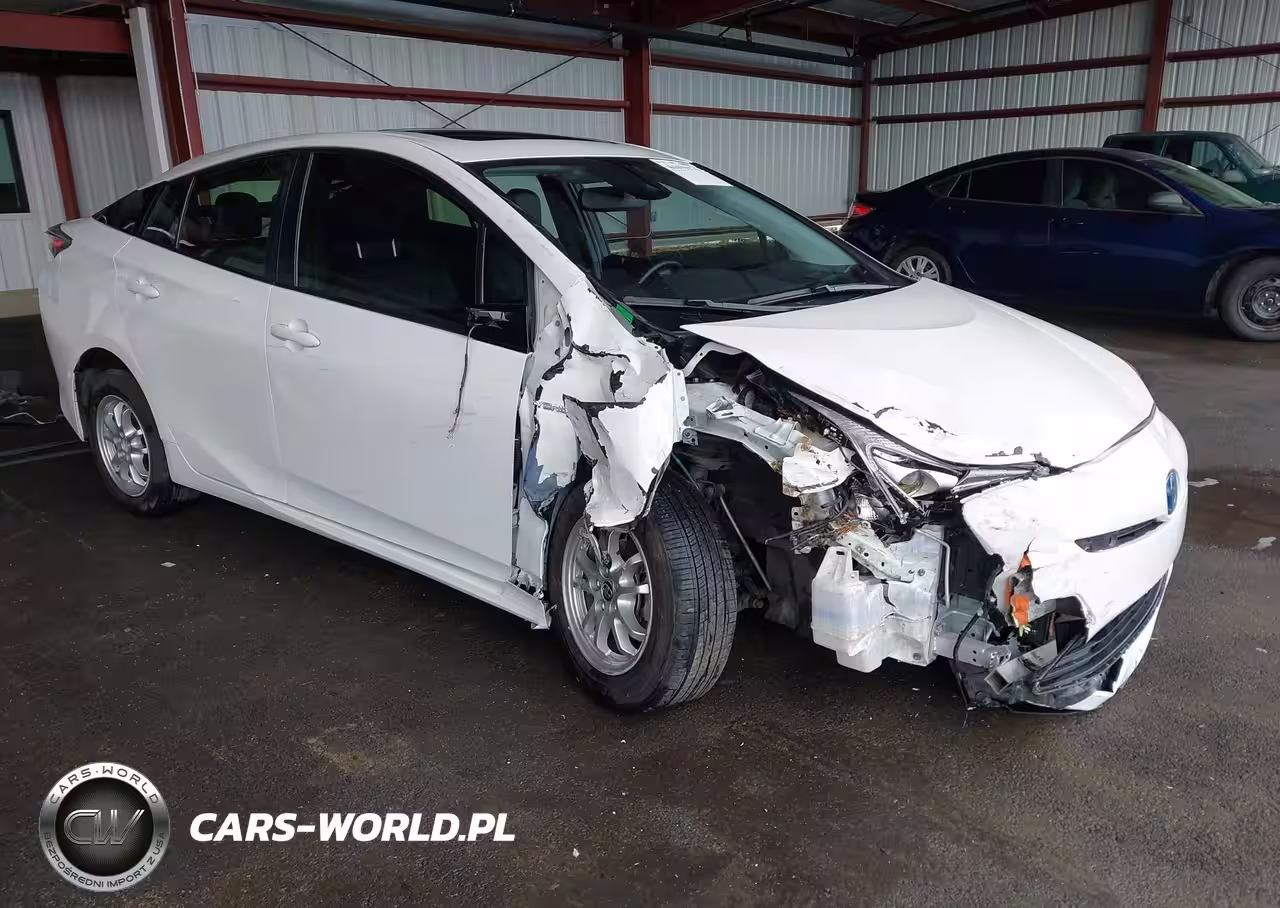 2016 Toyota Prius Four