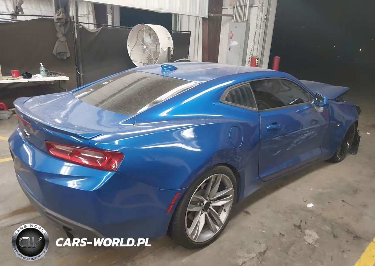 2018 Chevrolet Camaro 1Lt VIN:1G1FB1RS8J0190462 - 4
