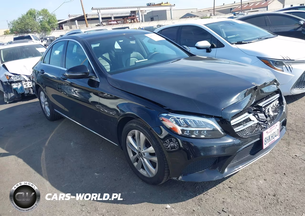 2019 Mercedes-Benz C 300