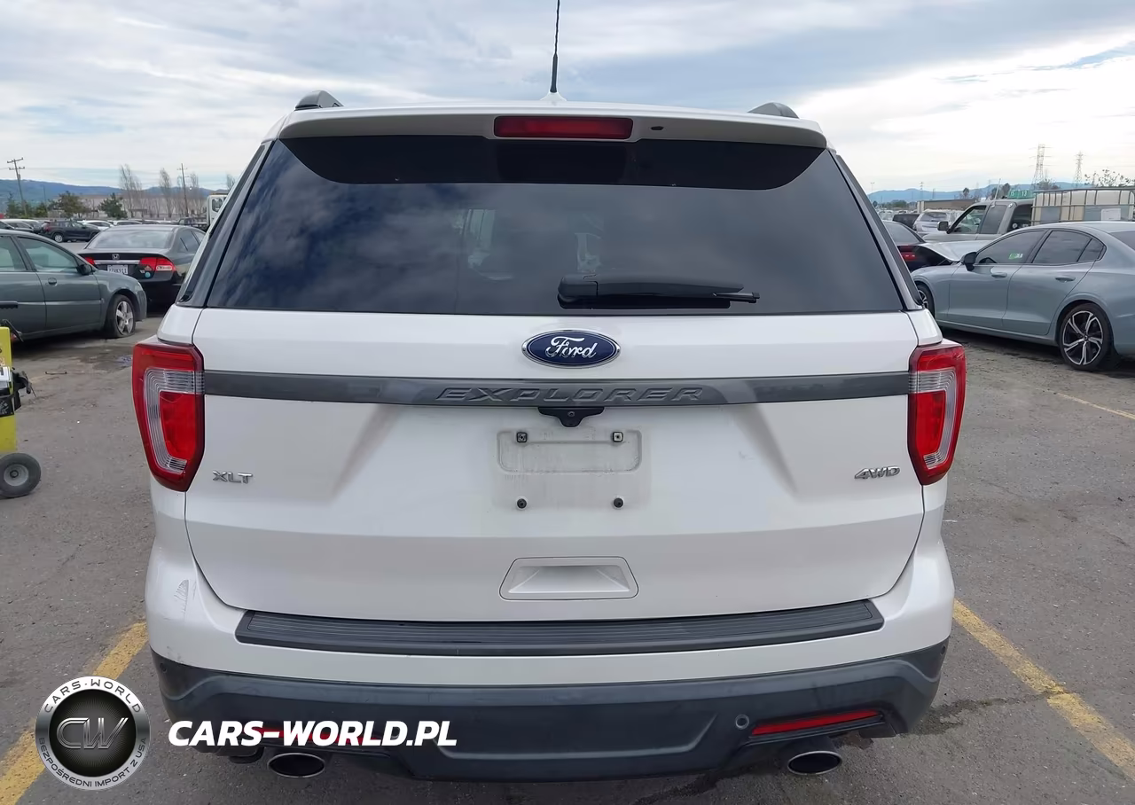 2019 Ford Explorer Xlt VIN:1FM5K8D86KGA28387 - 16