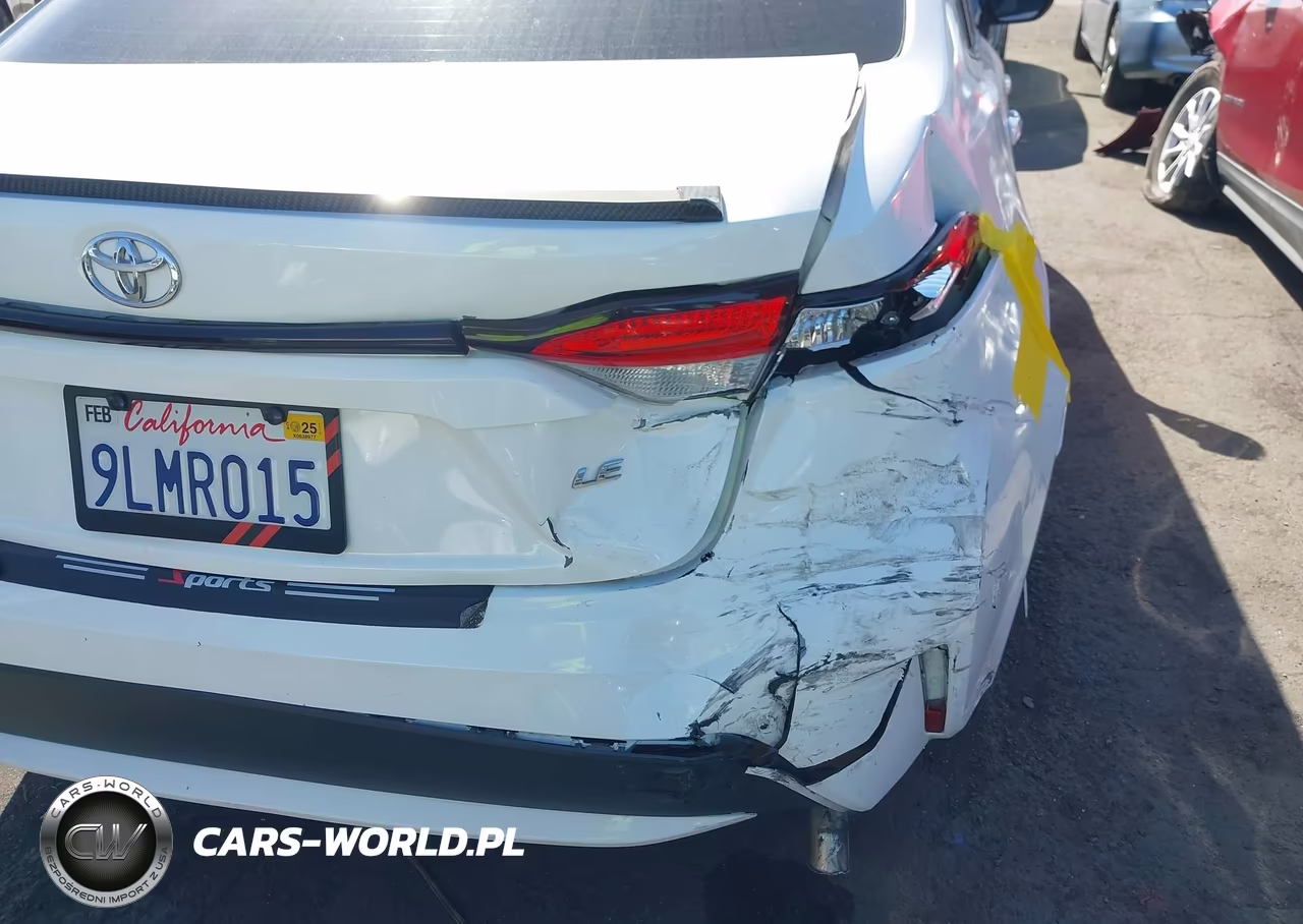 2021 Toyota Corolla Le VIN:5YFEPMAE2MP246272 - 12