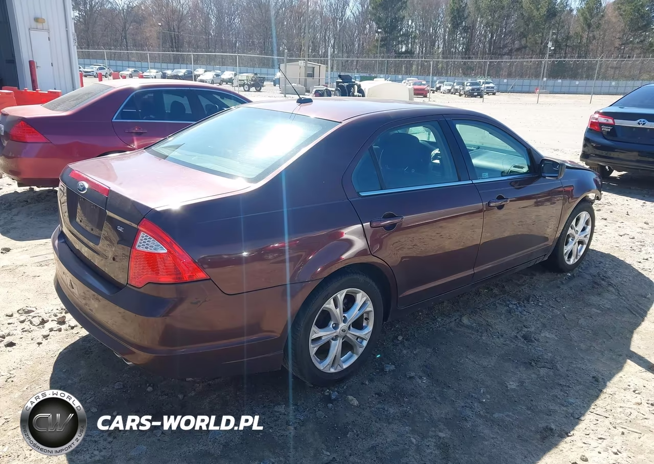 2012 Ford Fusion Se VIN:3FAHP0HA0CR167514 - 4
