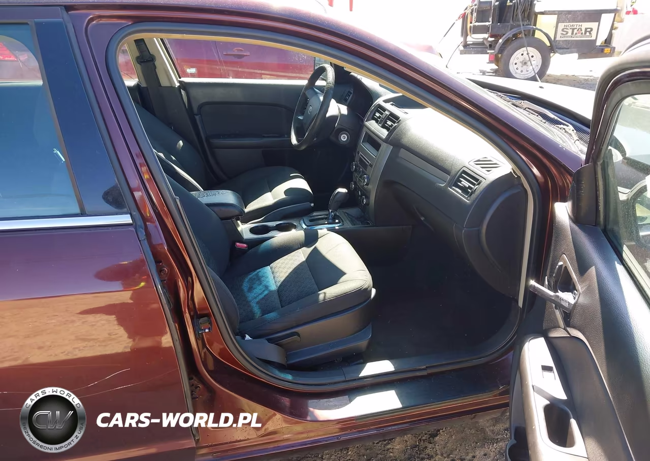 2012 Ford Fusion Se VIN:3FAHP0HA0CR167514 - 5