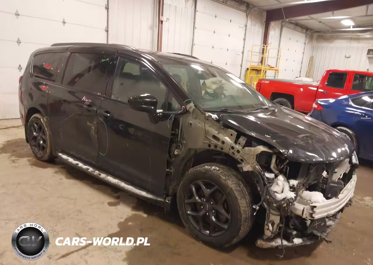 2019 Chrysler Pacifica Touring L