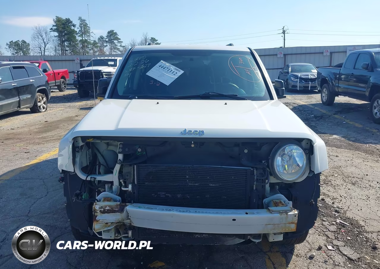 2015 Jeep Patriot Sport VIN:1C4NJRBB5FD282627 - 13