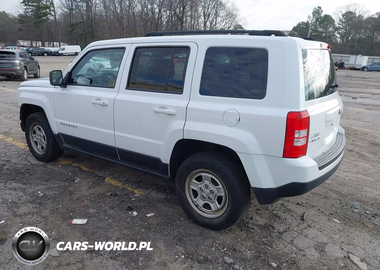 2015 Jeep Patriot Sport VIN:1C4NJRBB5FD282627 - 3