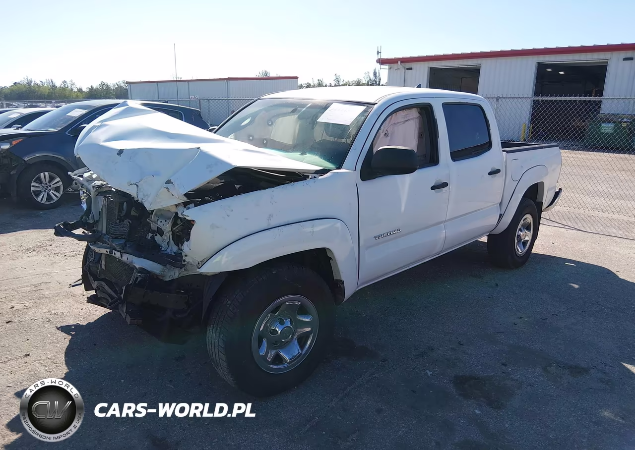 2015 Toyota Tacoma Prerunner V6 VIN:3TMJU4GN1FM180063 - 2