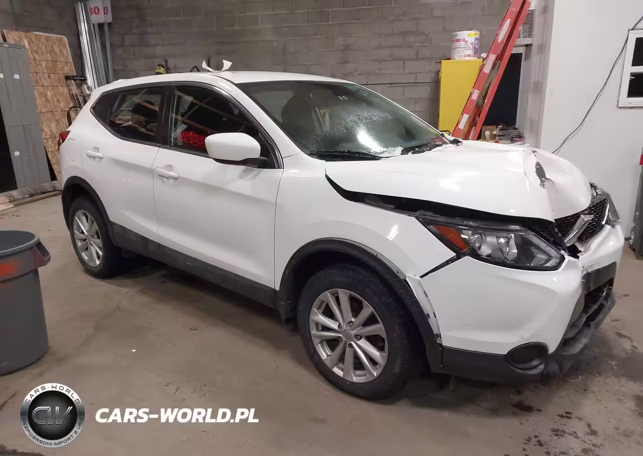 2017 Nissan Rogue Sport S