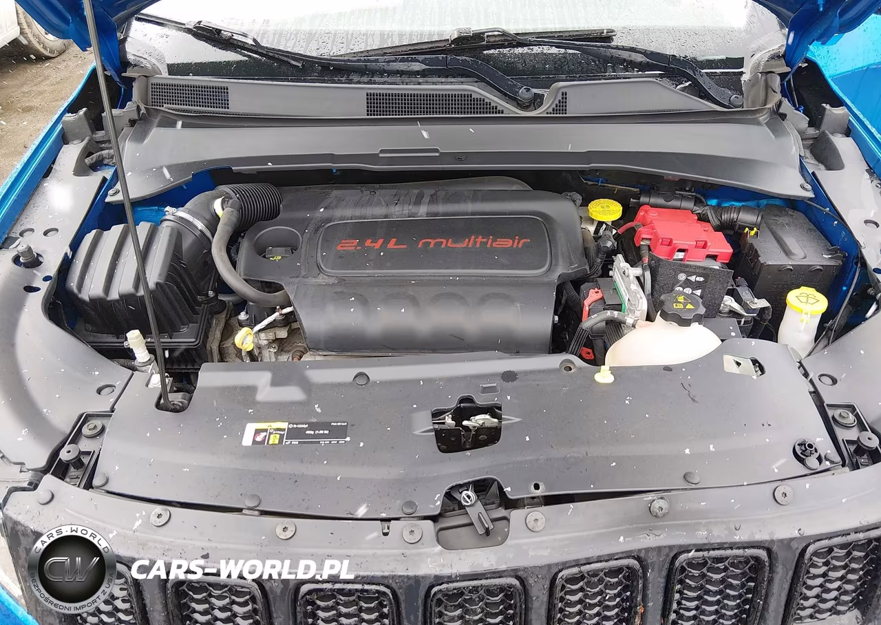 2019 Jeep Compass Altitude 4X4 VIN:3C4NJDBB6KT697575 - 10