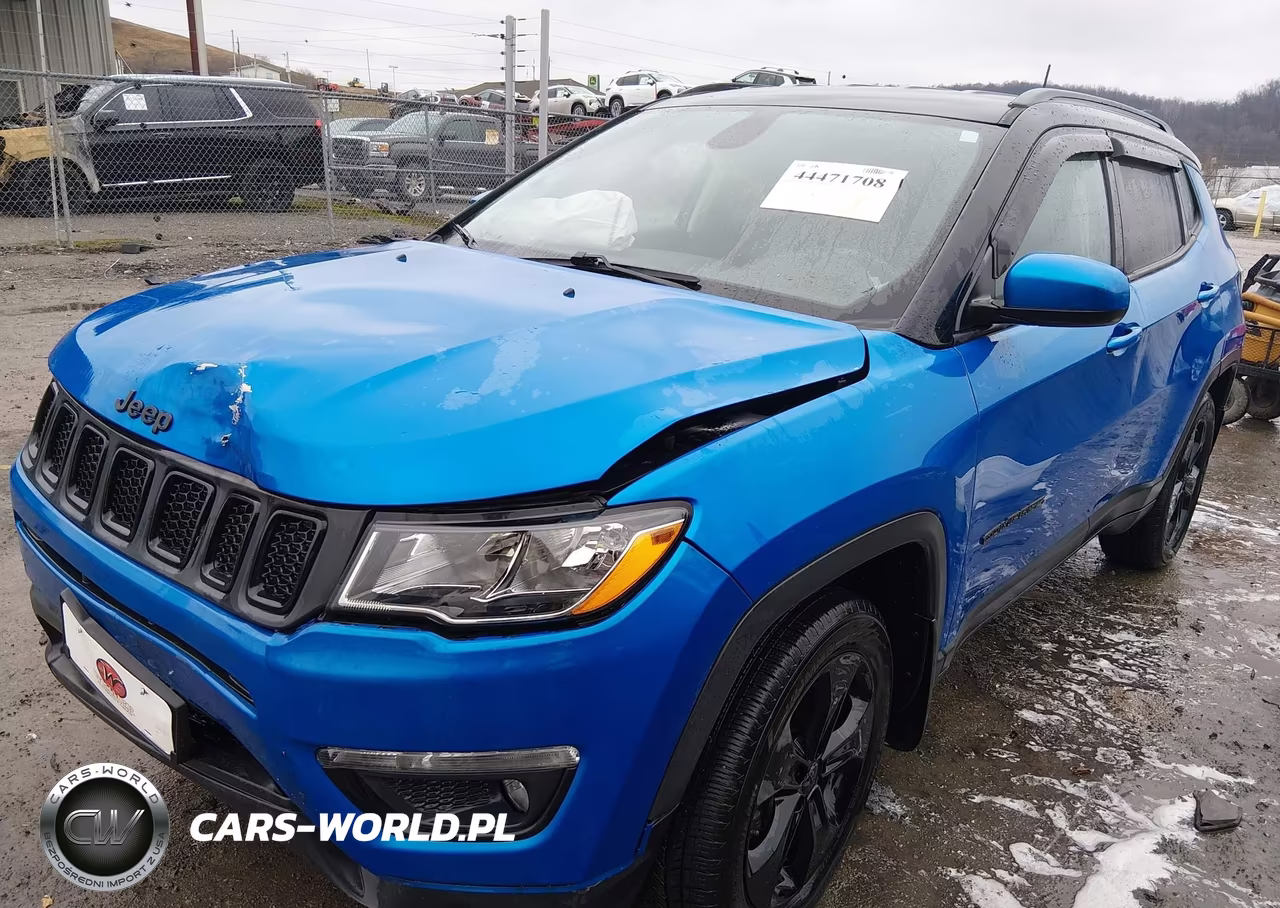 2019 Jeep Compass Altitude 4X4 VIN:3C4NJDBB6KT697575 - 2