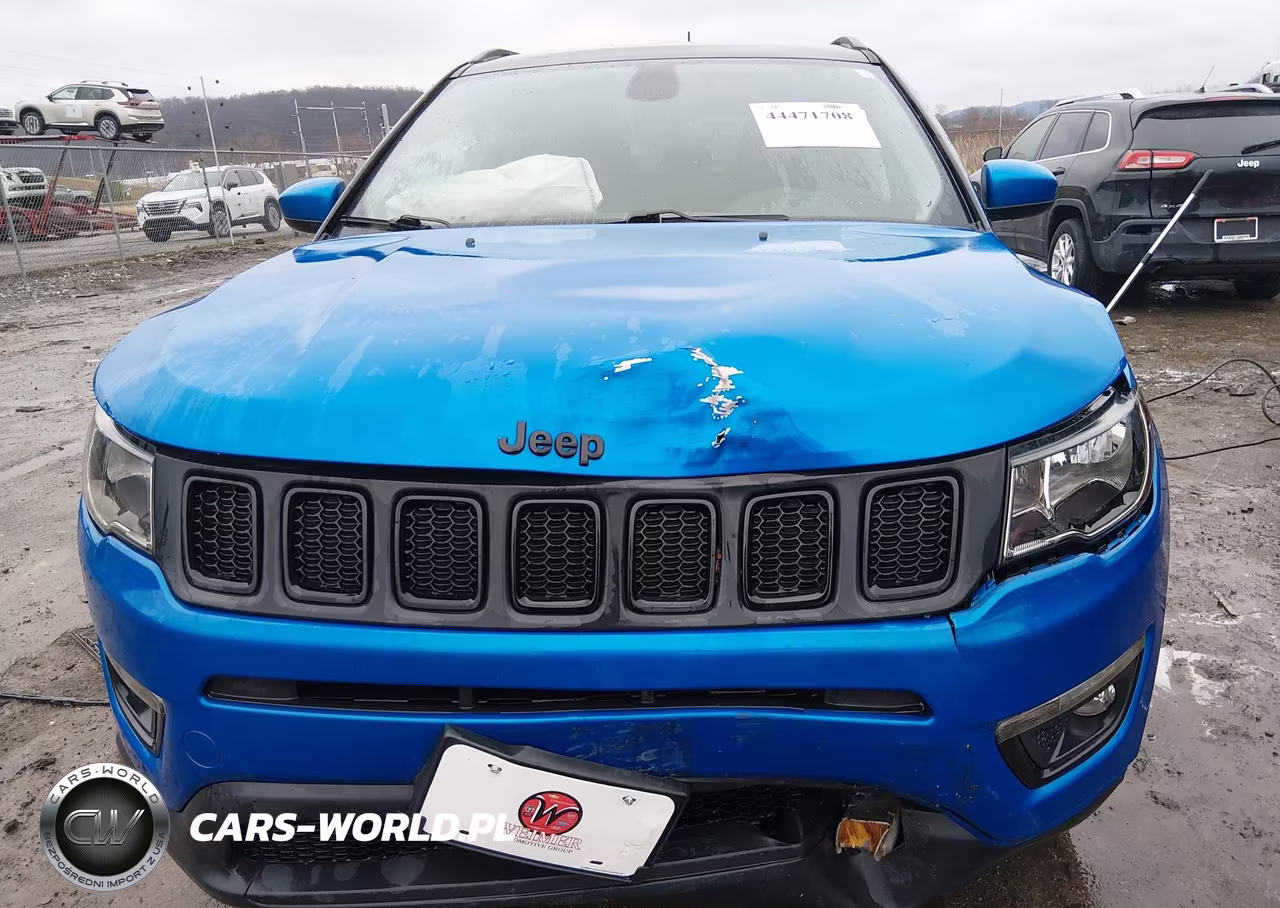 2019 Jeep Compass Altitude 4X4 VIN:3C4NJDBB6KT697575 - 6