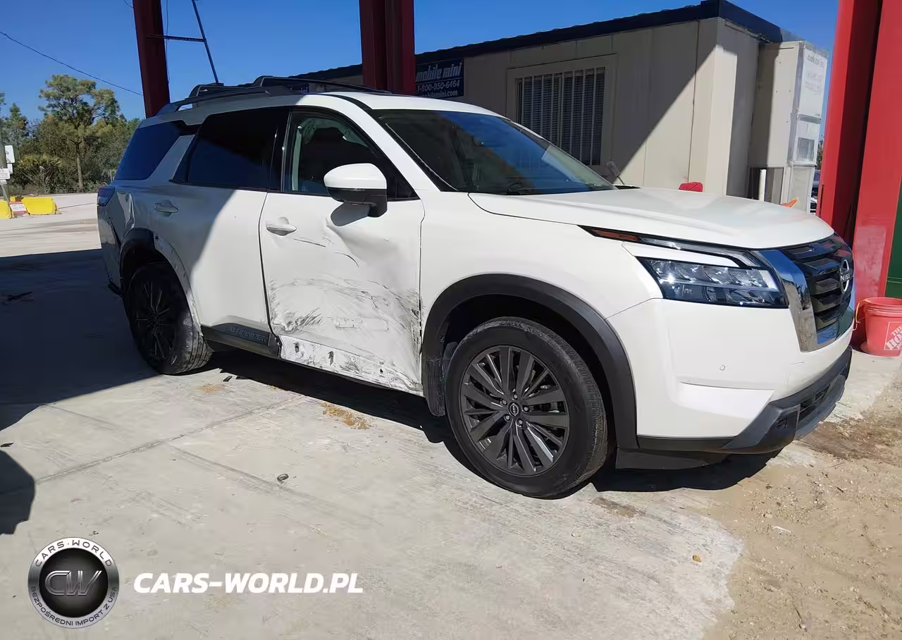 2023 Nissan Pathfinder Sl 4Wd