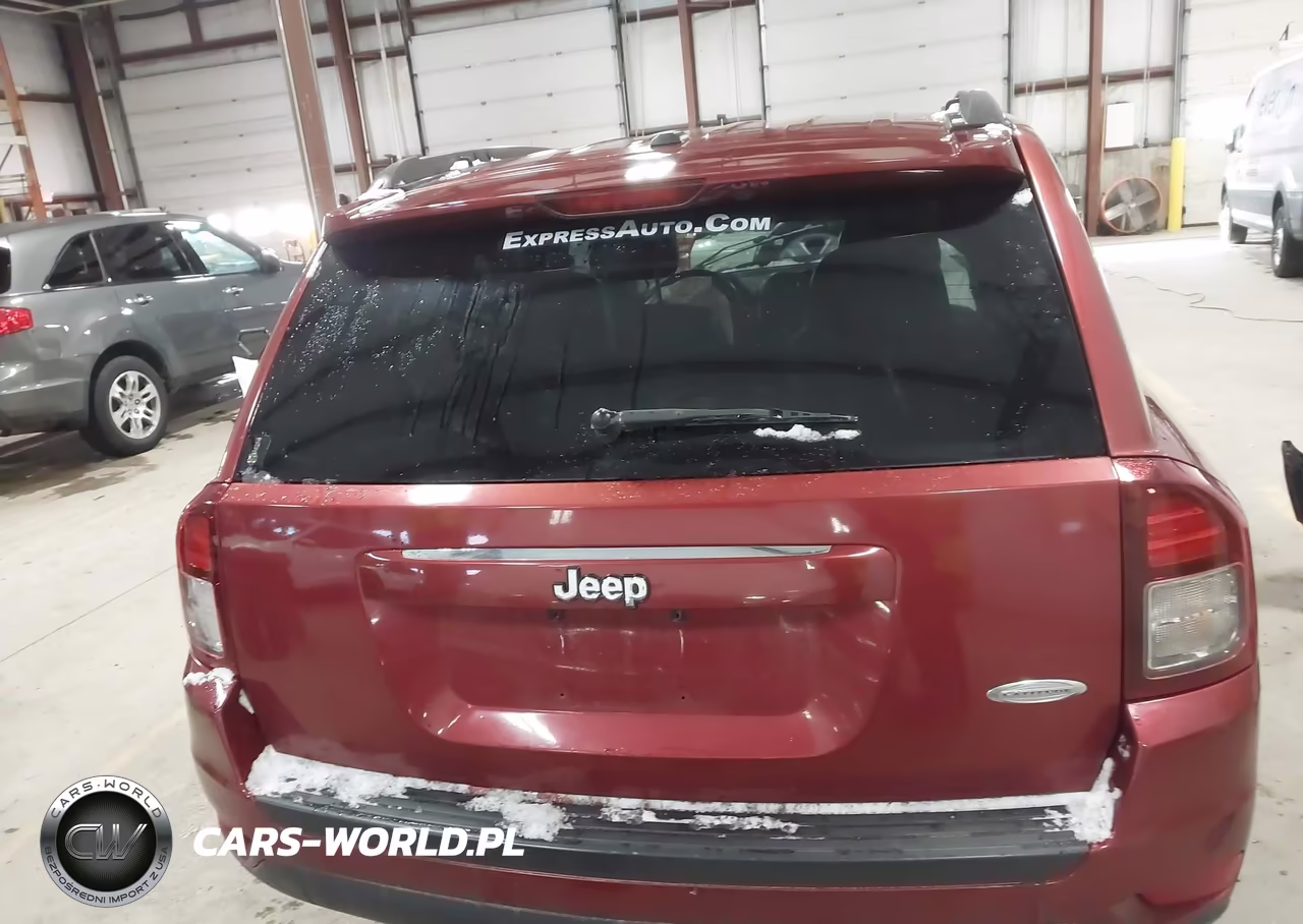 2014 Jeep Compass Latitude VIN:1C4NJCEA1ED536641 - 17