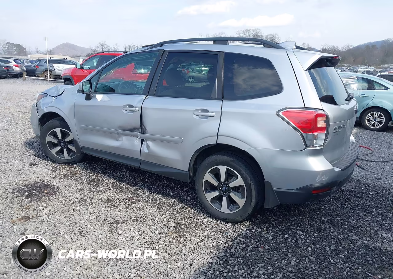 2018 Subaru Forester 2.5I Premium VIN:JF2SJAGC8JH591534 - 3