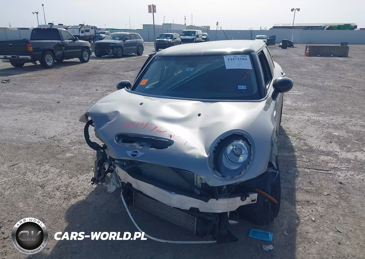 2016 Mini Clubman Cooper S VIN:WMWLN9C52G2B31536 - 12
