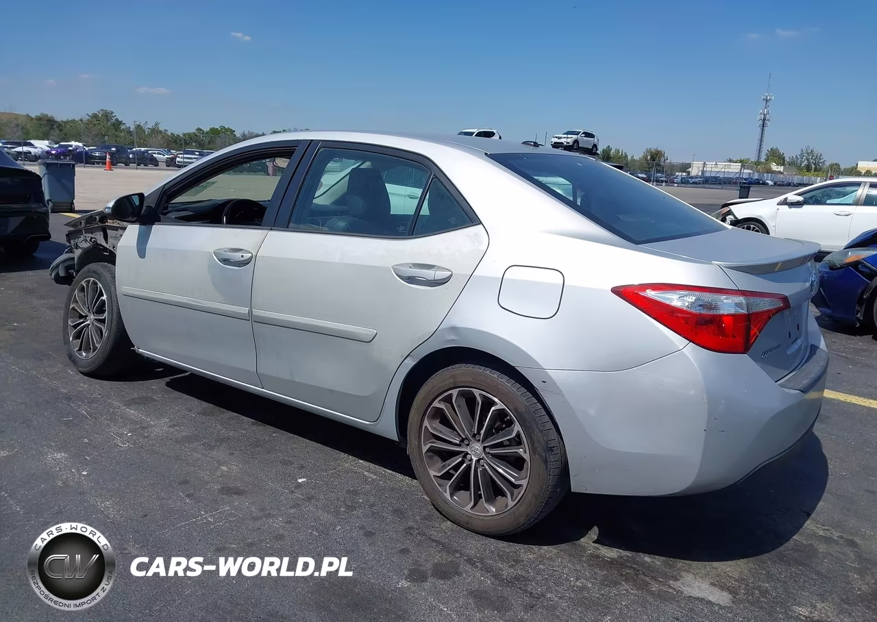 2016 Toyota Corolla S Plus VIN:2T1BURHE8GC568479 - 3