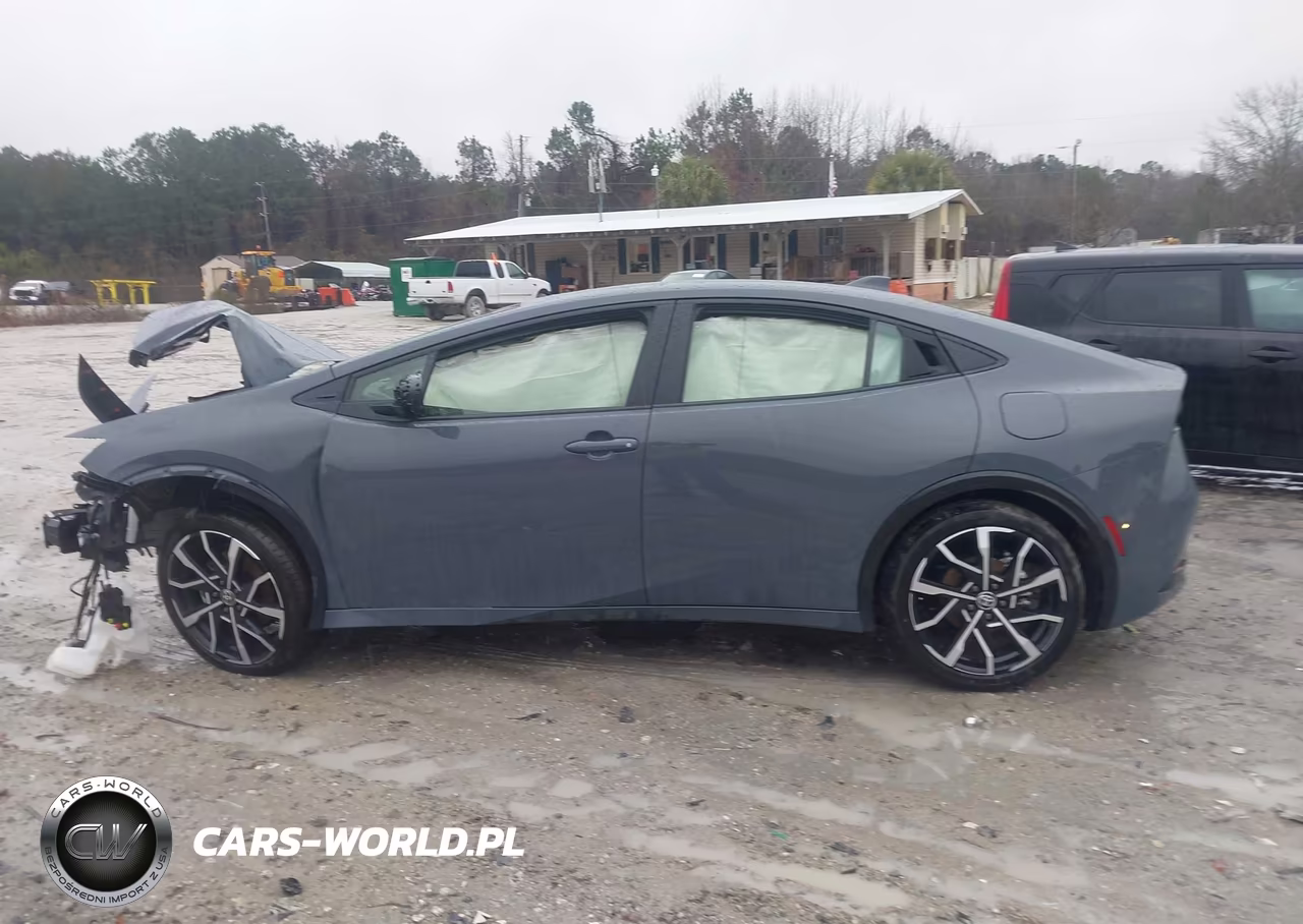 2025 Toyota Prius Se-Xse-Xse Premium VIN:JTDACACU4S3052619 - 13