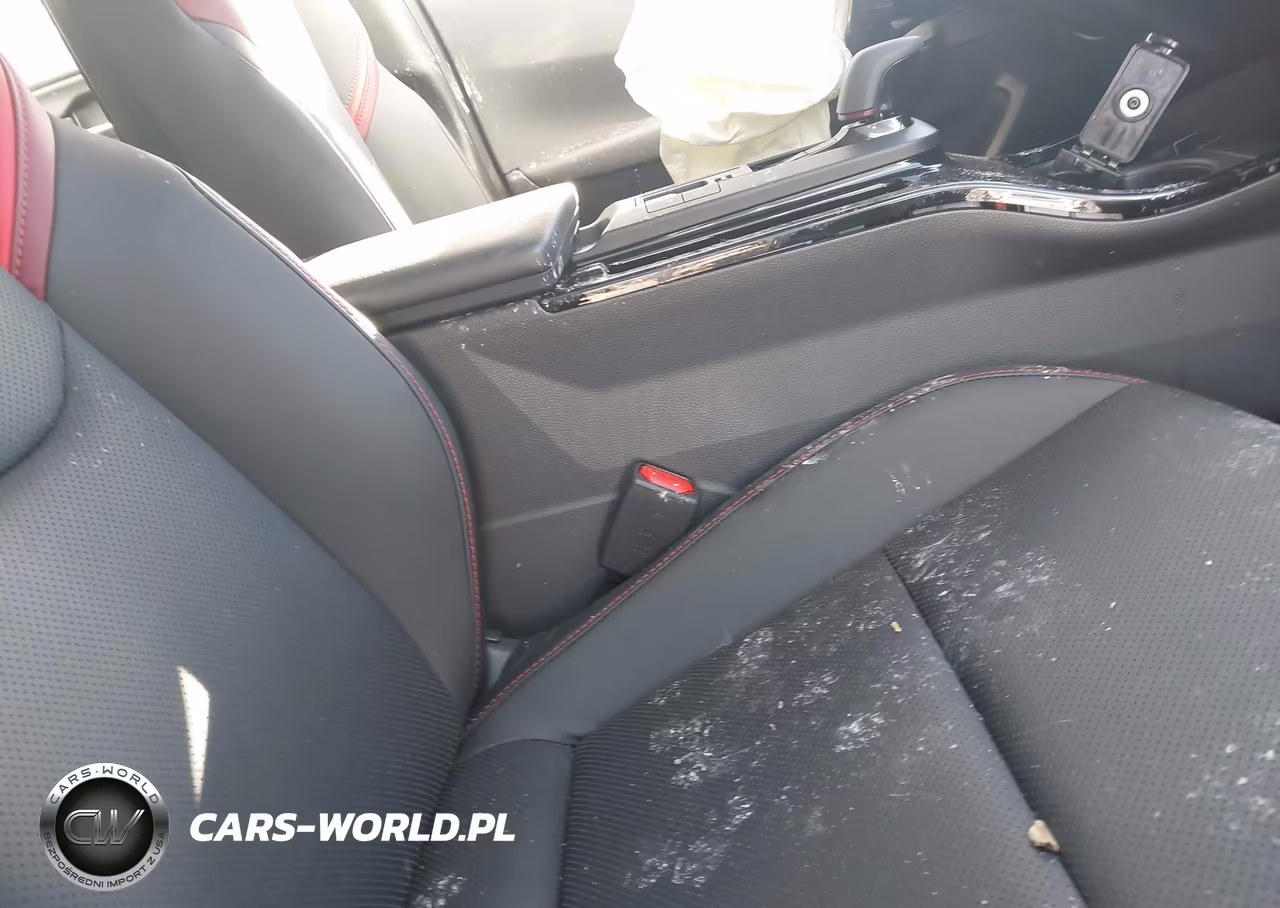 2025 Toyota Prius Se-Xse-Xse Premium VIN:JTDACACU4S3052619 - 5