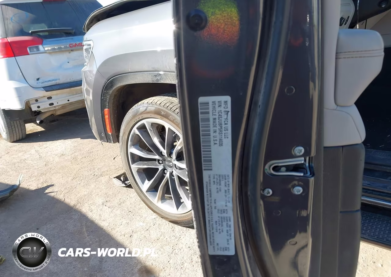 2024 Jeep Wagoneer Series Ii 4X2 VIN:1C4SJUBP5RS114035 - 9