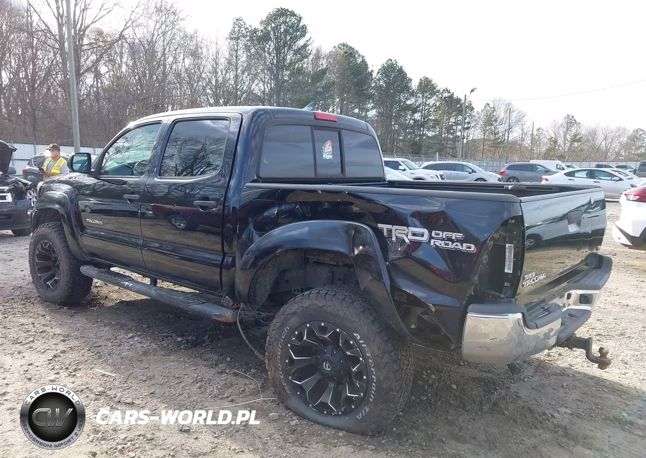 2015 Toyota Tacoma Base V6 VIN:5TFLU4EN2FX133856 - 6