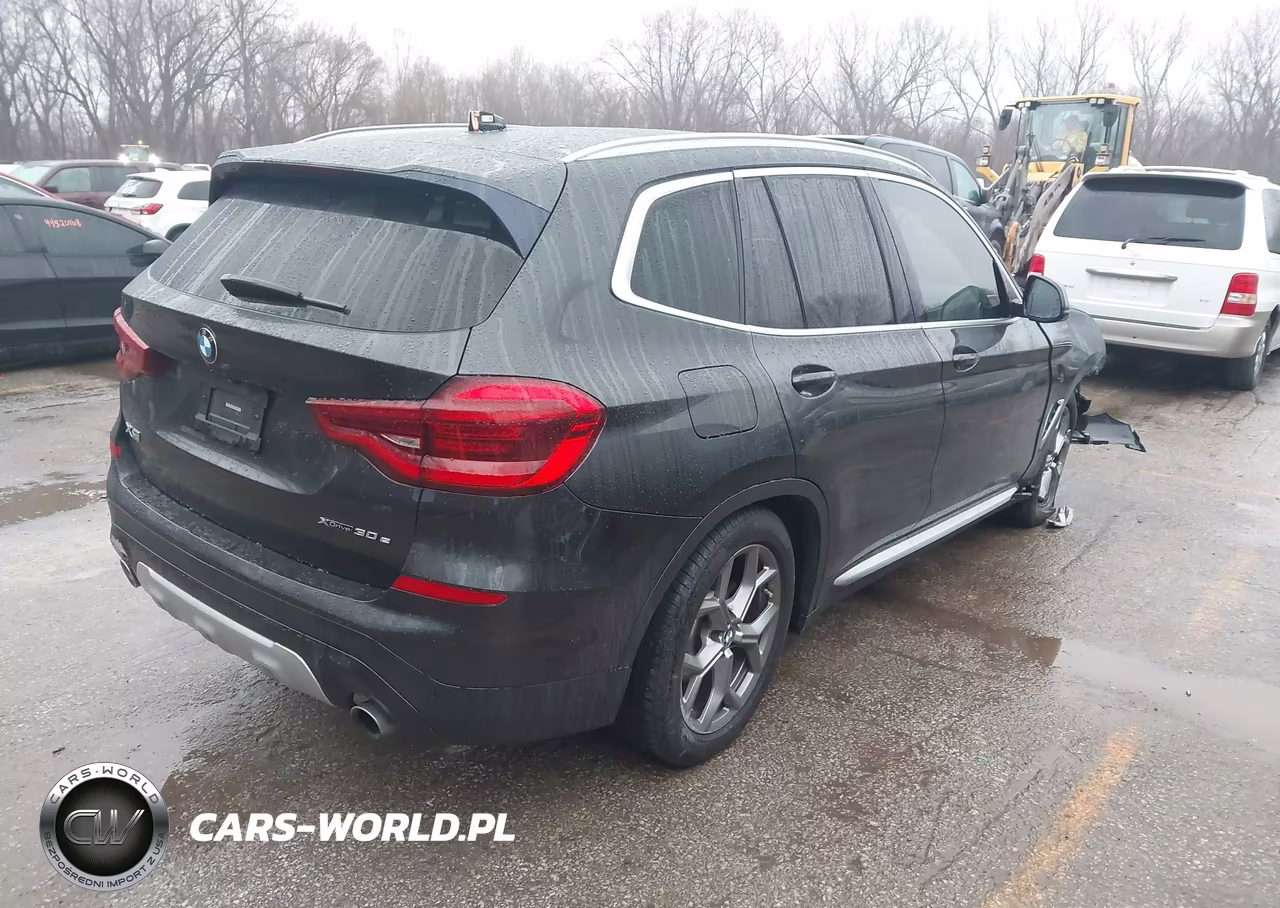 2020 BMW X3 Phev xDrive30E VIN:5UXTS1C05L9C73560 - 4