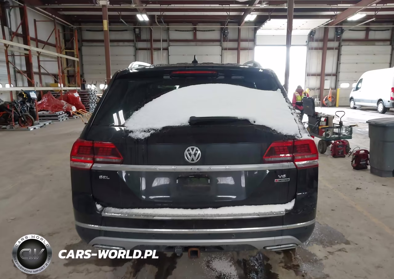 2019 Volkswagen Atlas 3.6L V6 Sel Premium VIN:1V2NR2CA1KC587790 - 16