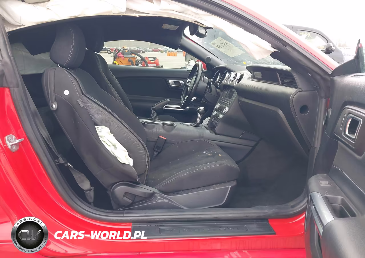 2018 Ford Mustang Ecoboost VIN:1FA6P8TH1J5176927 - 5