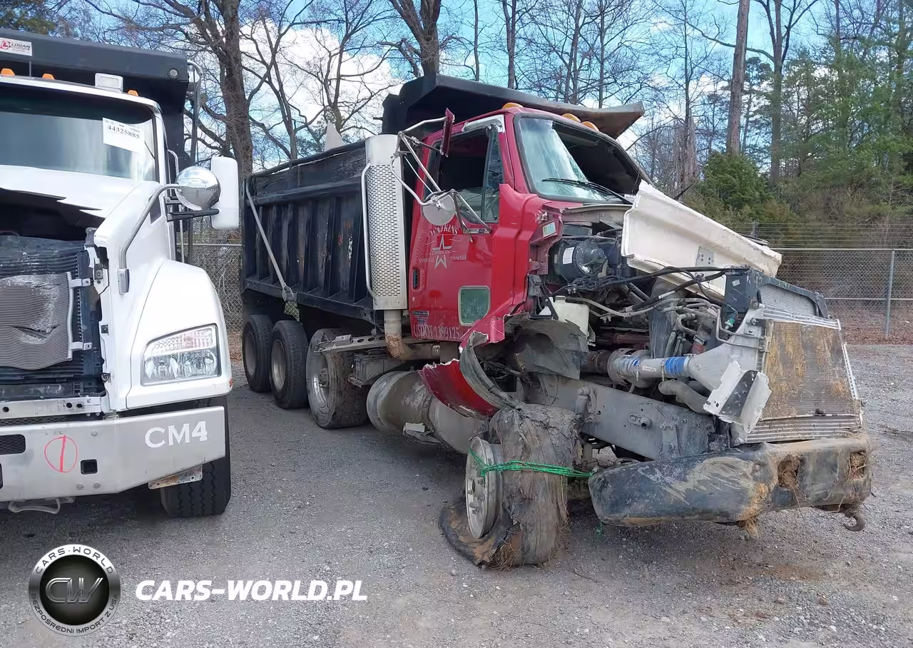 2007 Sterling Truck Lt 9500