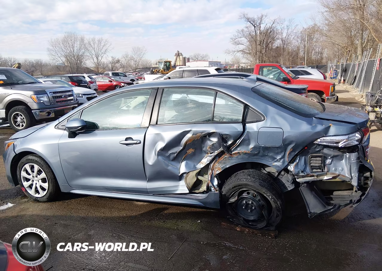 2021 Toyota Corolla Le VIN:5YFEPMAEXMP243328 - 14