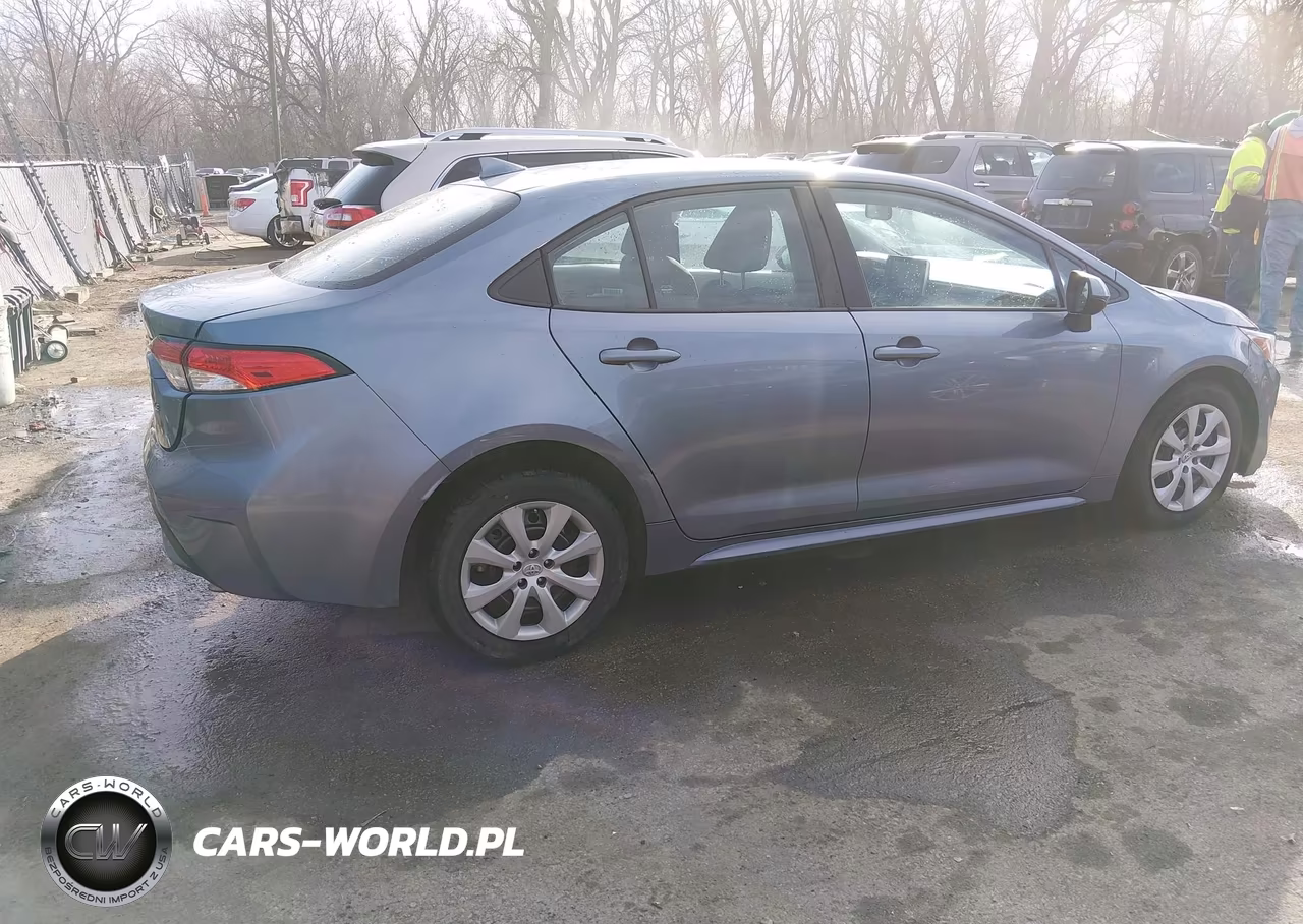 2021 Toyota Corolla Le VIN:5YFEPMAEXMP243328 - 4