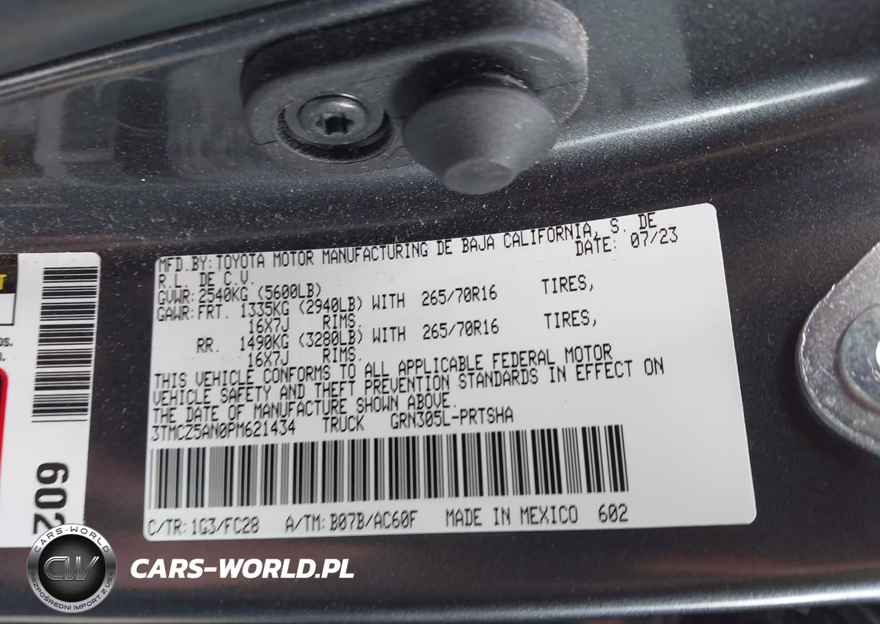 2023 Toyota Tacoma Trail Edition VIN:3TMCZ5AN0PM621434 - 9