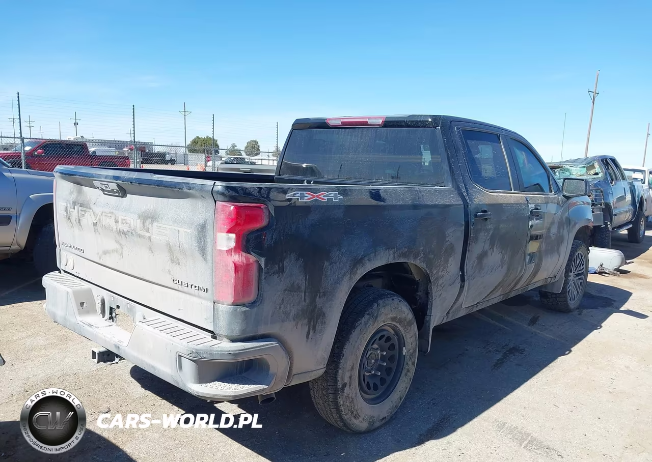 2023 Chevrolet Silverado 1500 4Wd Short Bed Custom VIN:3GCPDBEK4PG234771 - 4
