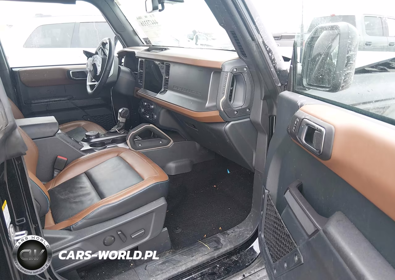 2024 Ford Bronco Outer Banks VIN:1FMDE8BH1RLA53527 - 5