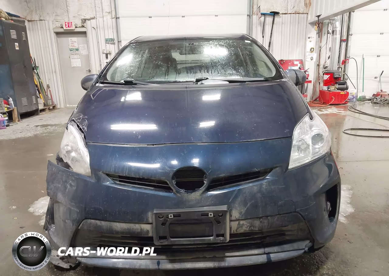 2013 Toyota Prius Three VIN:JTDKN3DU1D0354124 - 12