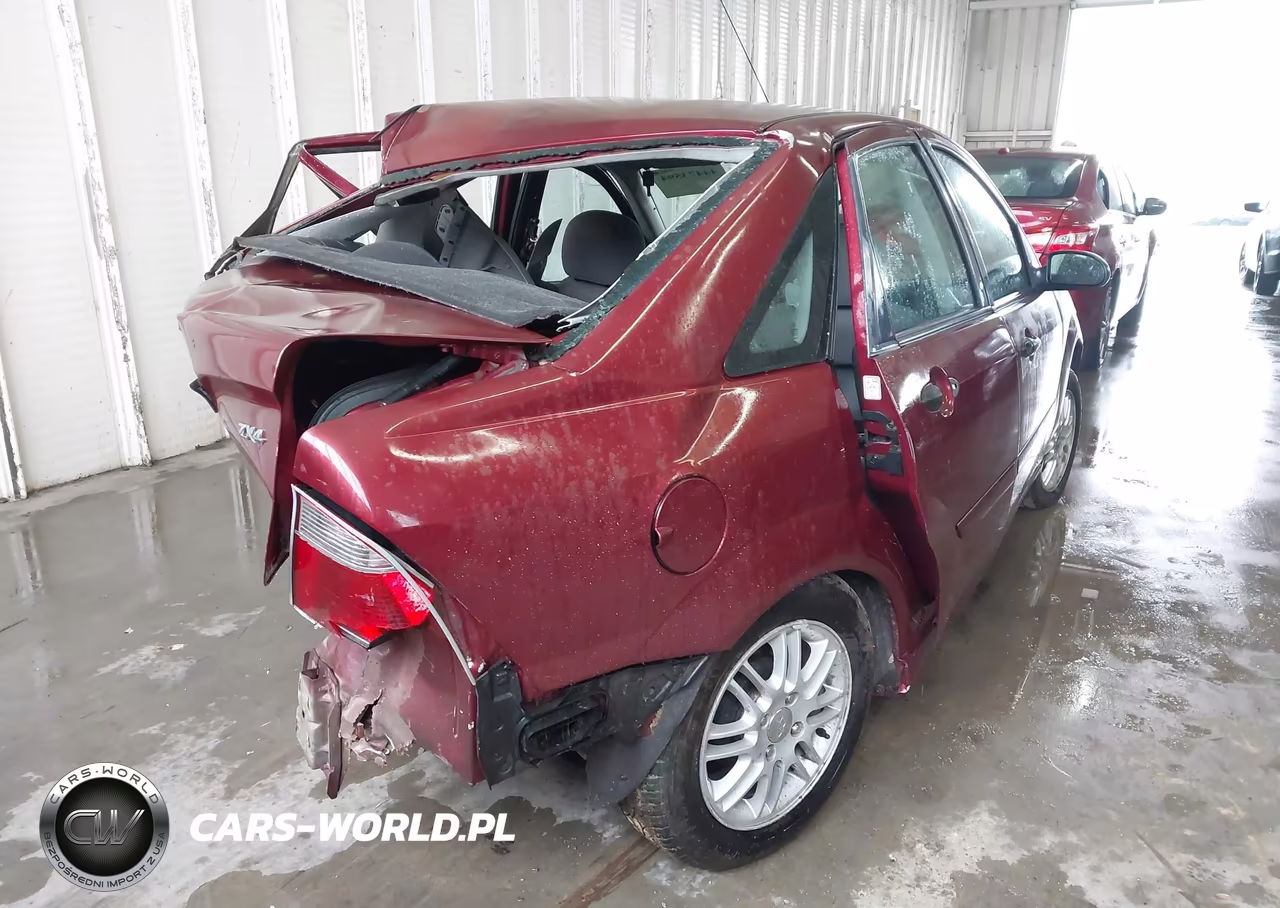 2006 Ford Focus Zx4 VIN:1FAFP34N76W104185 - 4