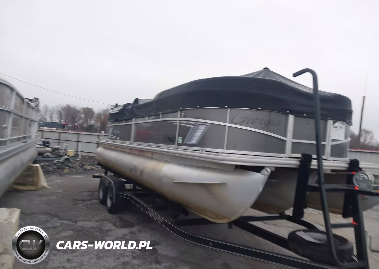 2022 Sun Chaser Pontoon Boat - Motor - Trailer – zdjęcie 1 z 12