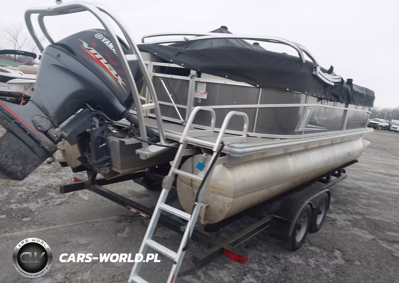 2022 Sun Chaser Pontoon Boat - Motor - Trailer VIN:SUN34152B222 - 4