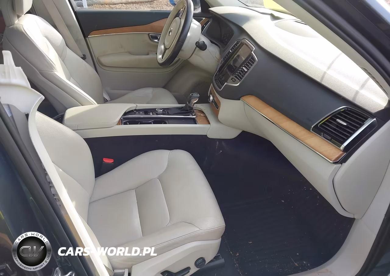 2021 Volvo Xc90 T6 Momentum 7 Passenger VIN:YV4A22PK5M1754378 - 5